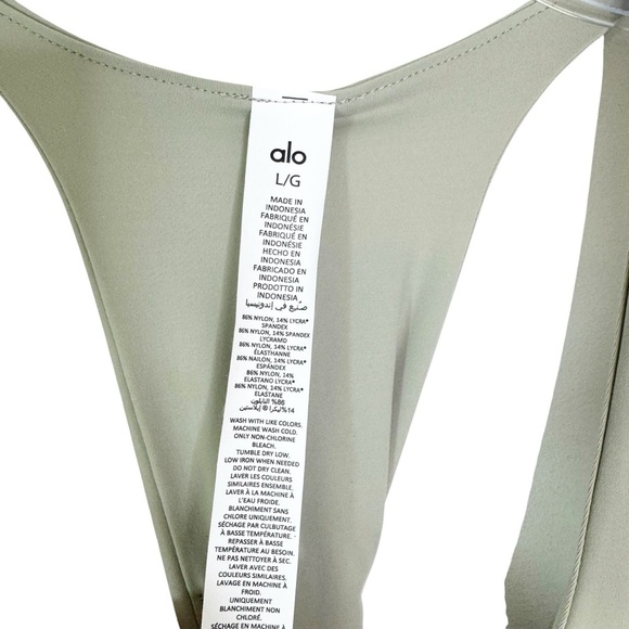 NWT ALO Yoga Don't Get It Twisted Tank in Limestone Size L - Picture 8 of 13
